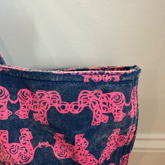 Lilly Pulitzer Elephant Printed Denim Tote Bag Navy Blue/Pink Distressed Carryal - Picture 6 of 12